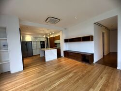 Grange Road (D10), Condominium #480619561